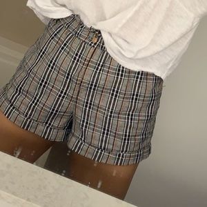 PLAID SHORTS FOREVER 21